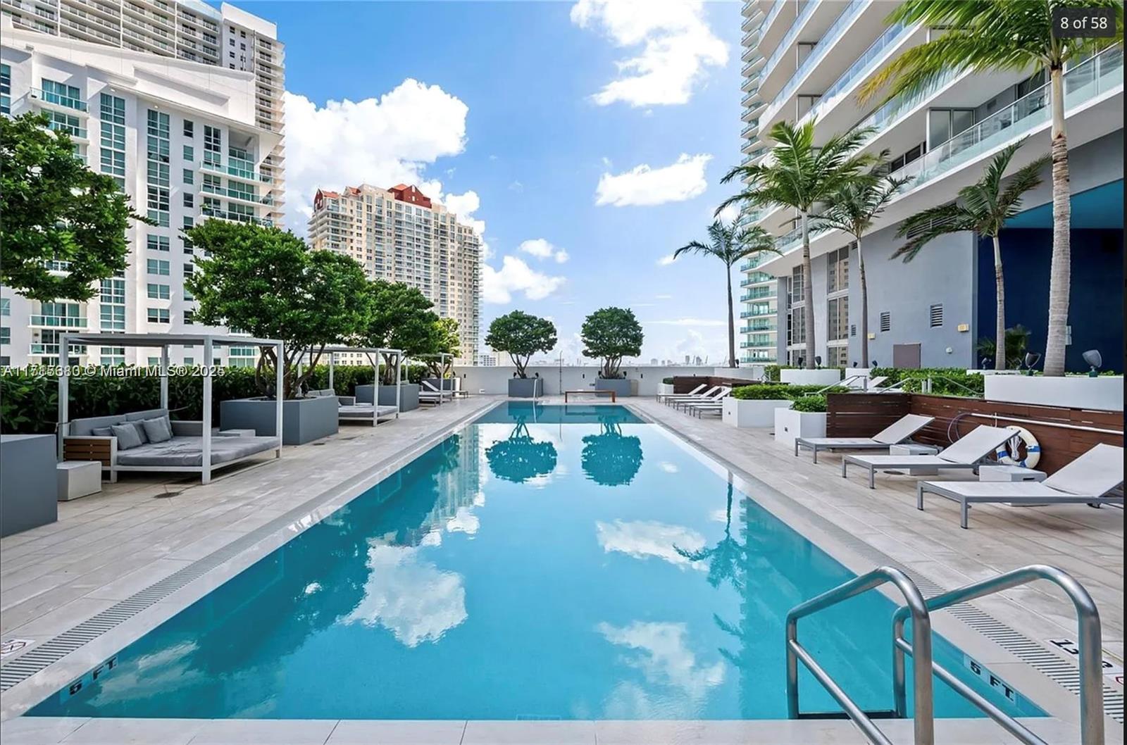 1300 Brickell Bay Dr 2707 Property Photo 18