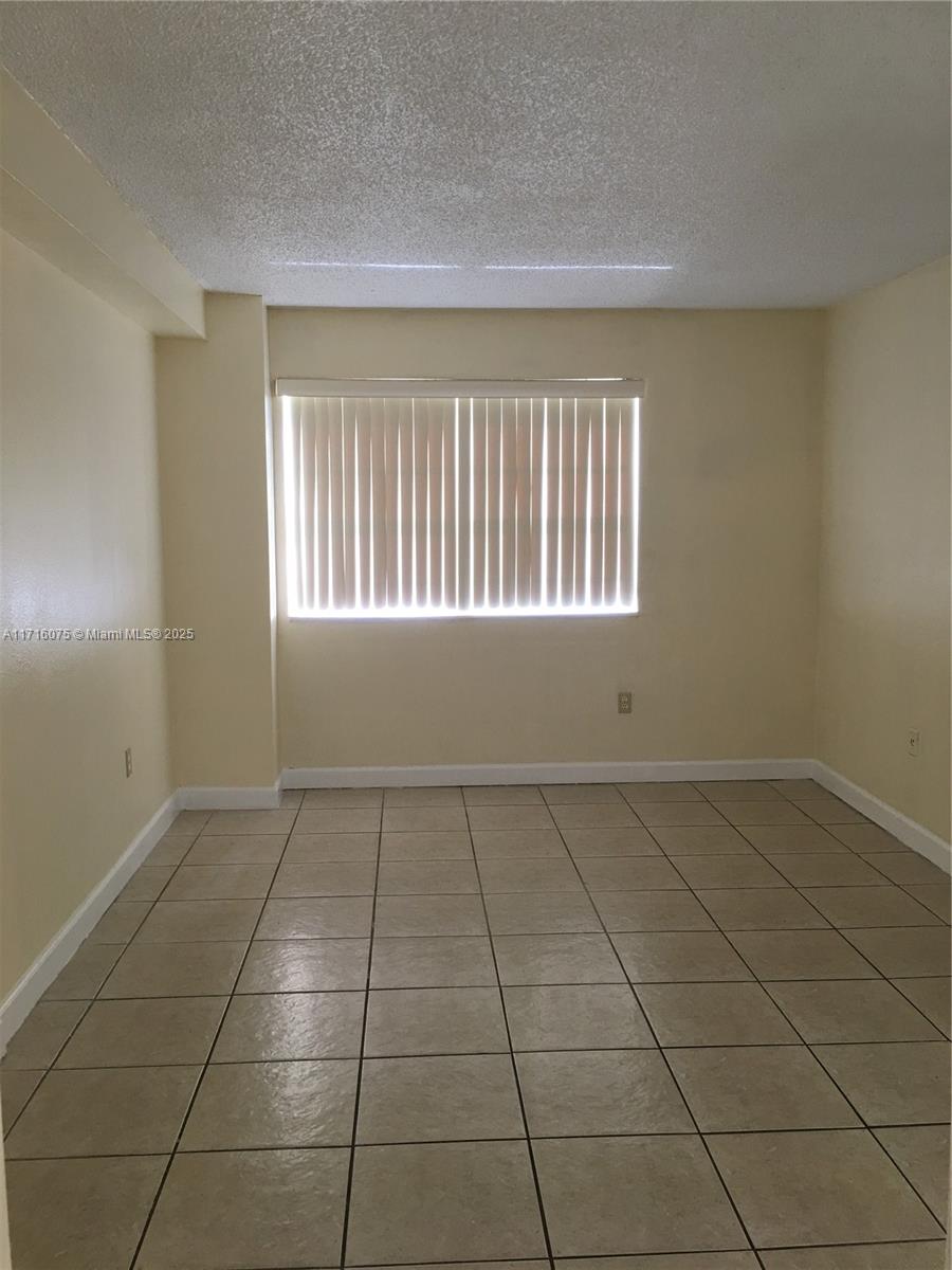 10900 Sw 104th St 210 Property Photo 11