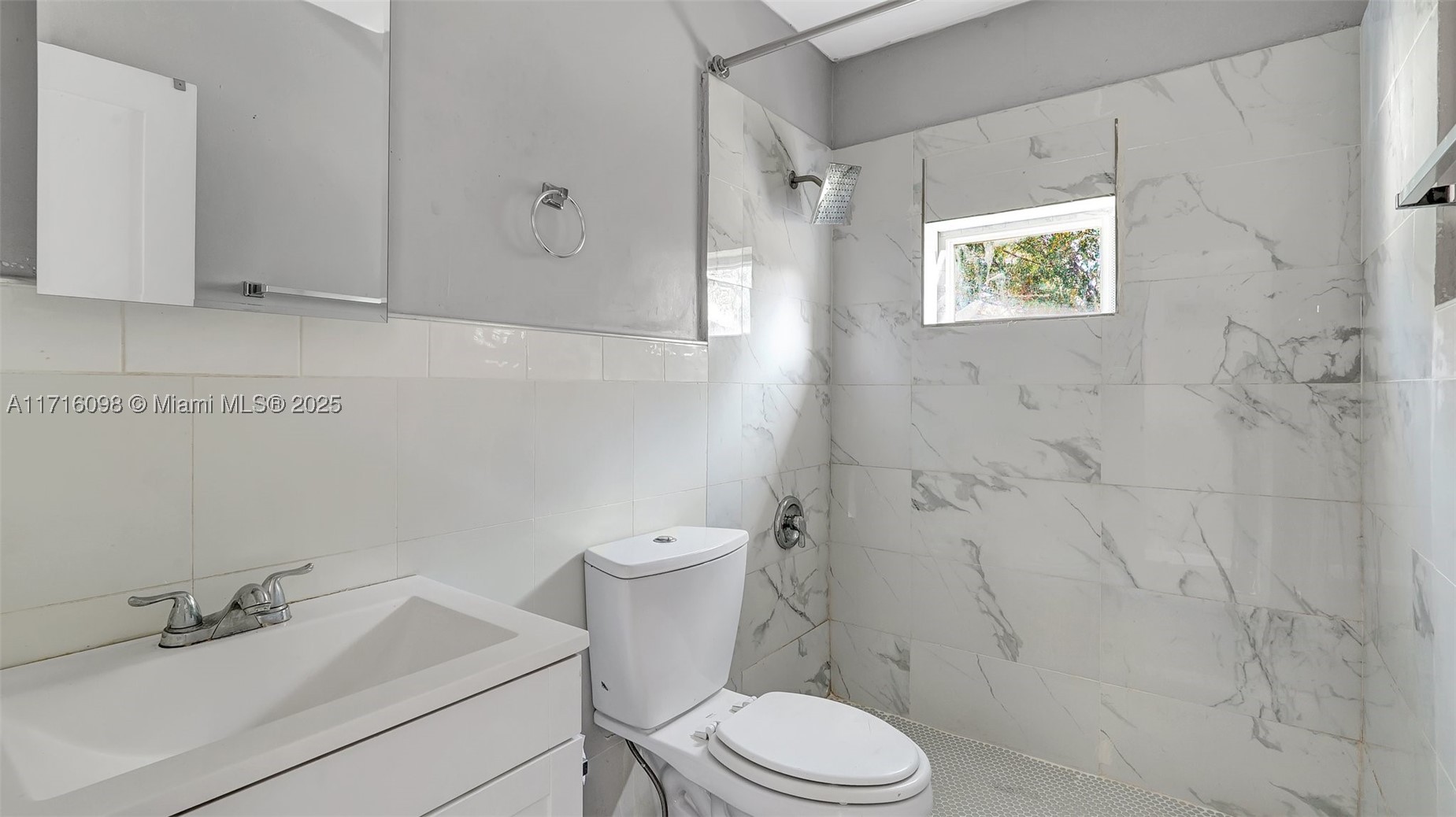 1240 Sw 32nd Ave Property Photo 20