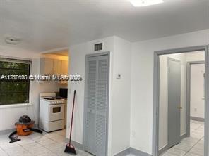 2633 Sw 34th Ave Property Photo 13