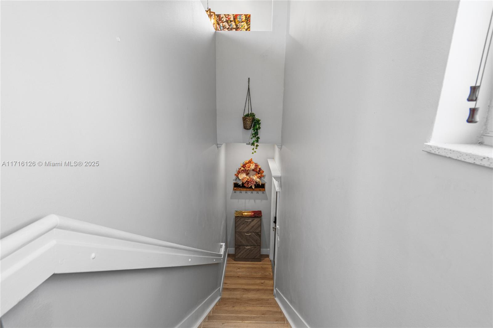 2911 Crestwood Ter 5201 Property Photo 31