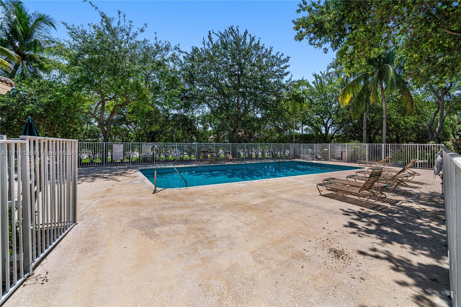 2911 Crestwood Ter 5201 Property Photo 54