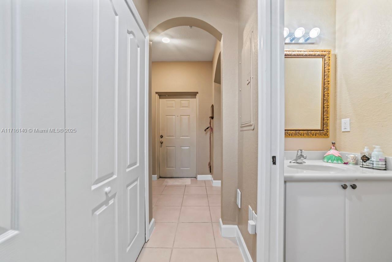 160 Jacaranda Country Club Dr 201 Property Photo 22