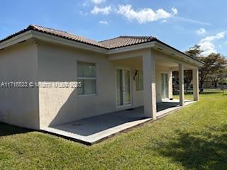 2420 Fairways Dr Property Photo 6