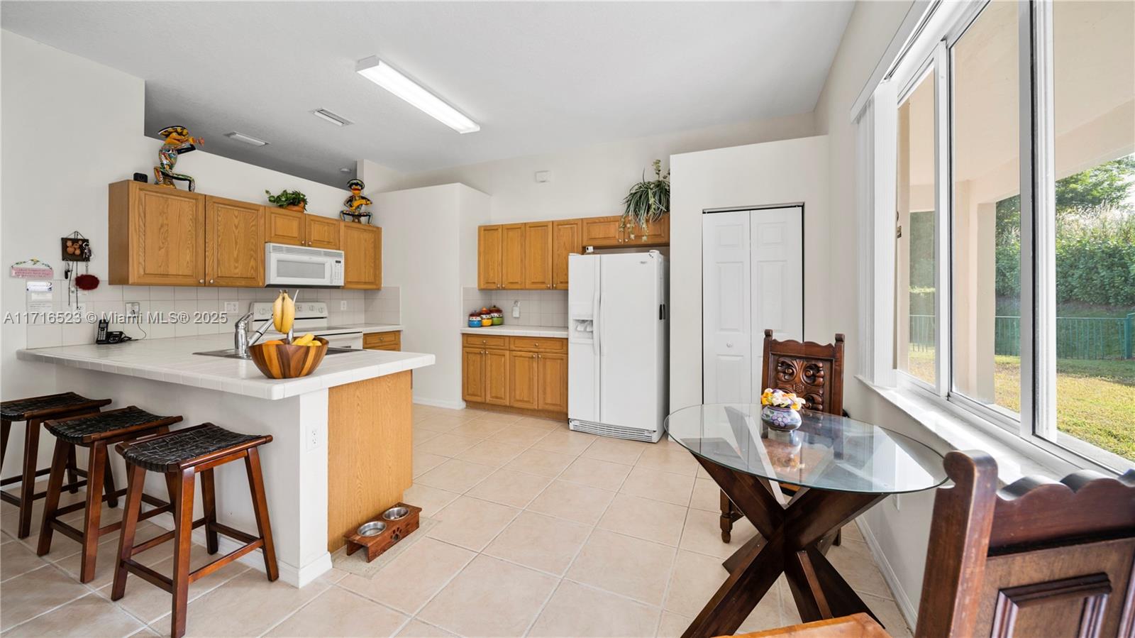 2420 Fairways Dr Property Photo 24