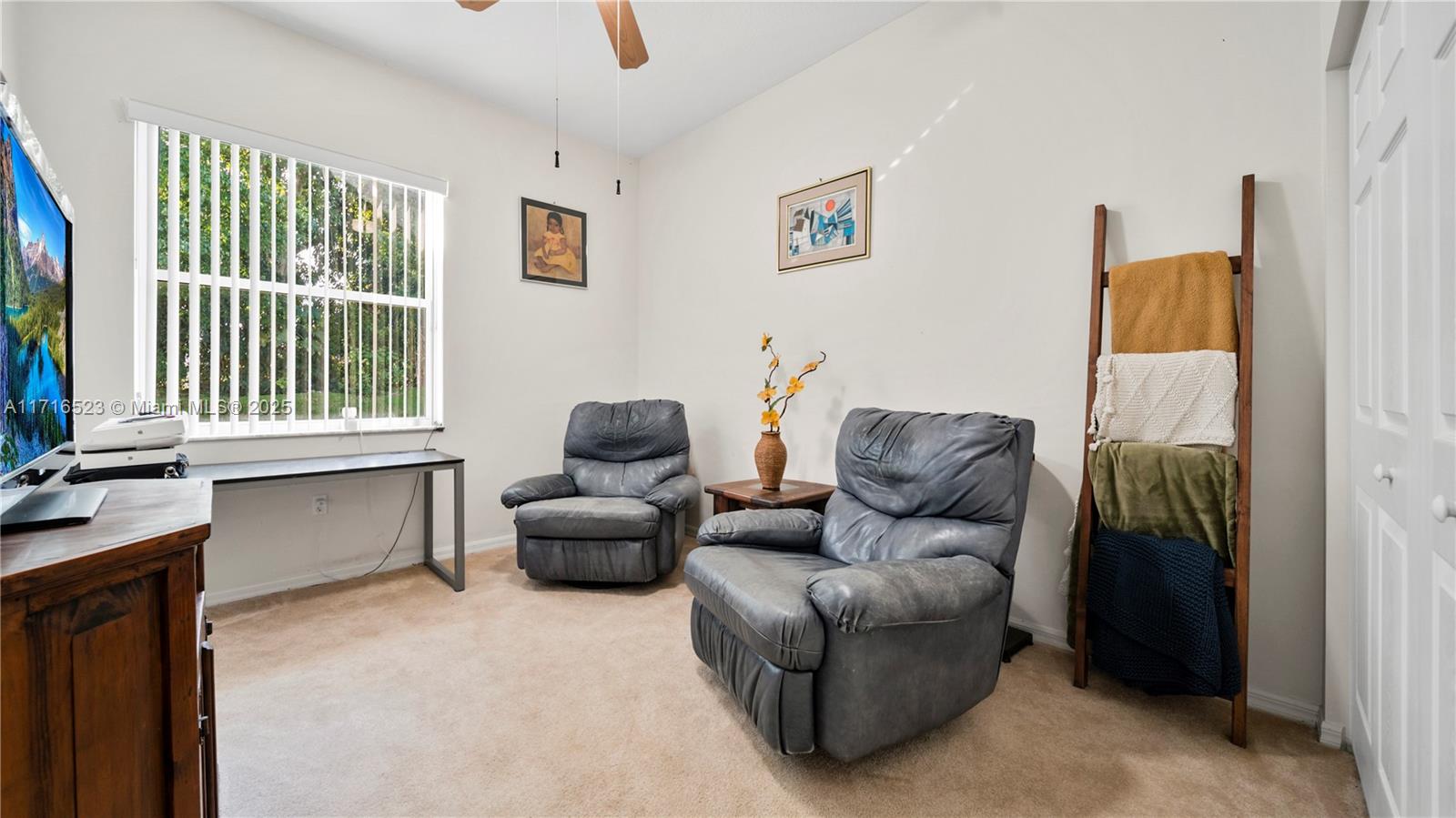 2420 Fairways Dr Property Photo 37
