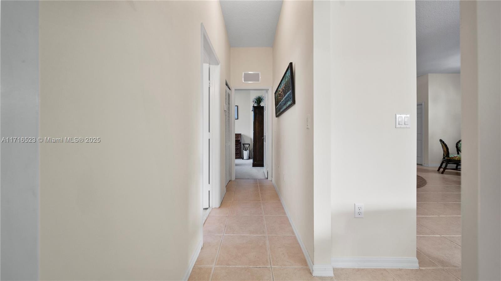 2420 Fairways Dr Property Photo 38