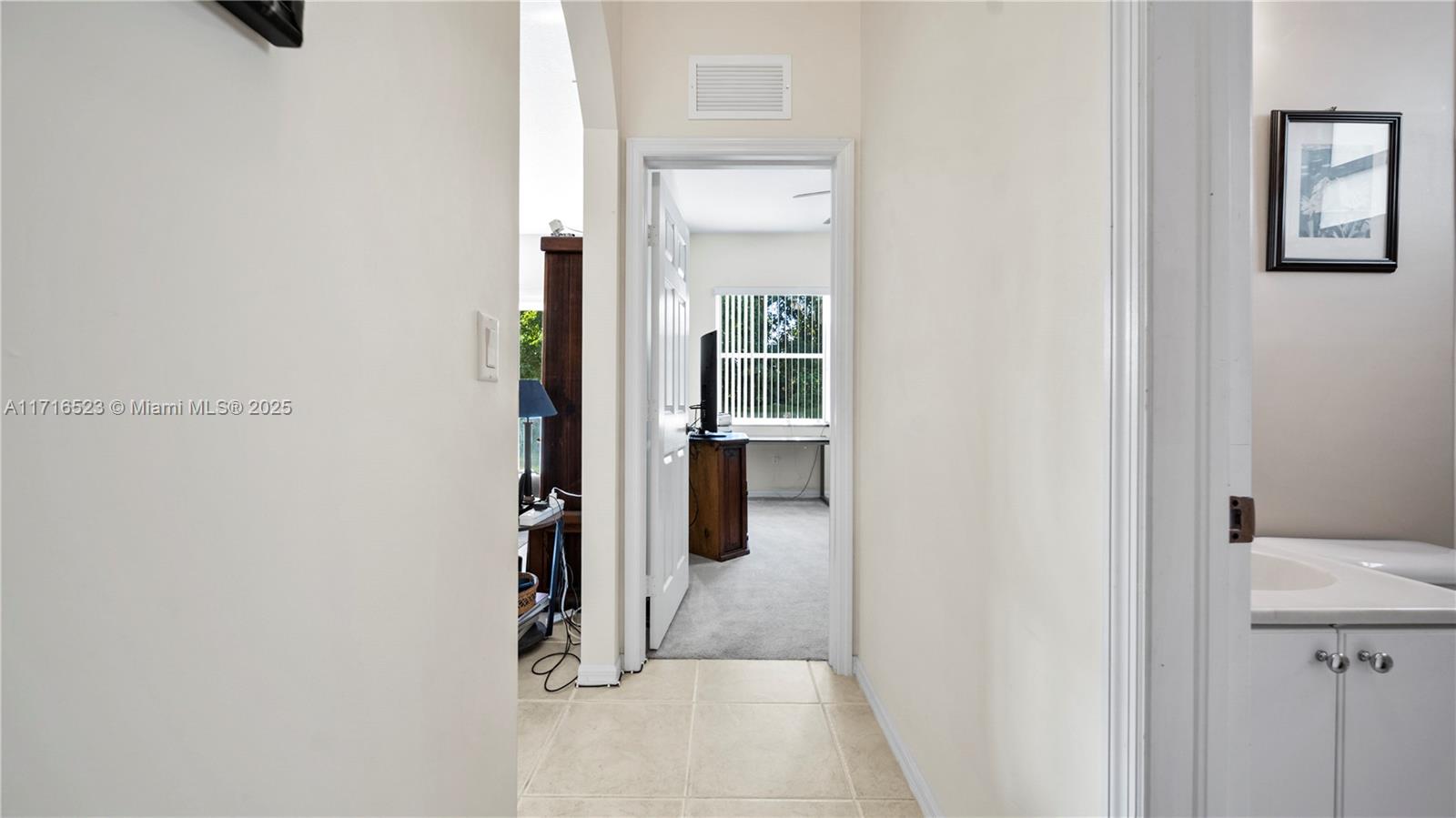 2420 Fairways Dr Property Photo 43