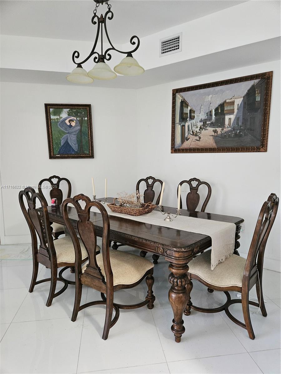 4000 Island Blvd W-ste3 Property Photo 3