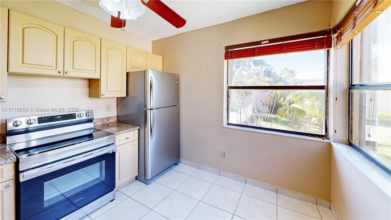 1140 Independence Trl 1140-d Property Photo 23