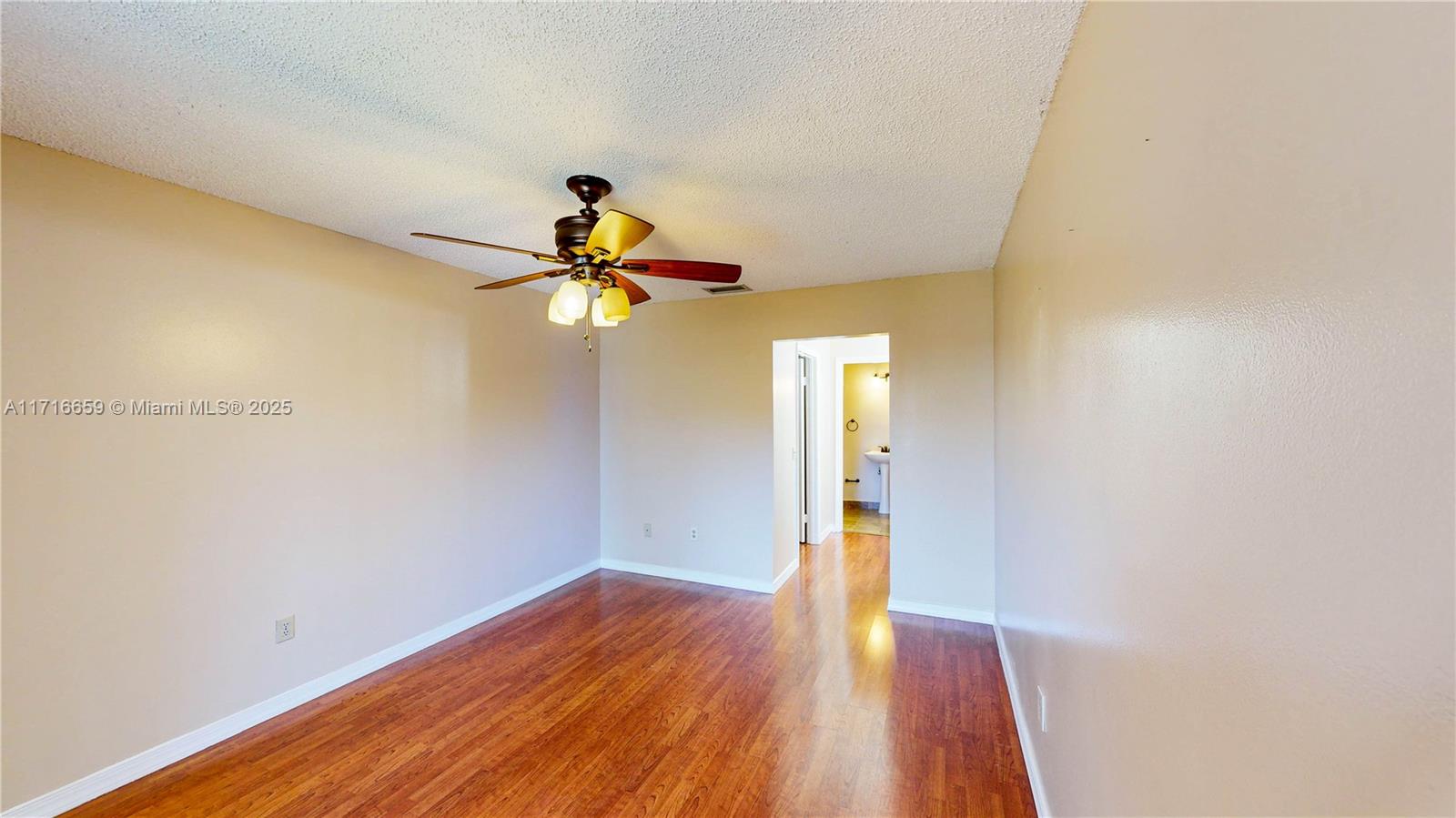 1140 Independence Trl 1140-d Property Photo 26