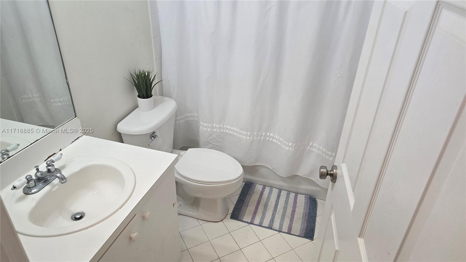 2105 Ne 40th Ave Property Photo 31
