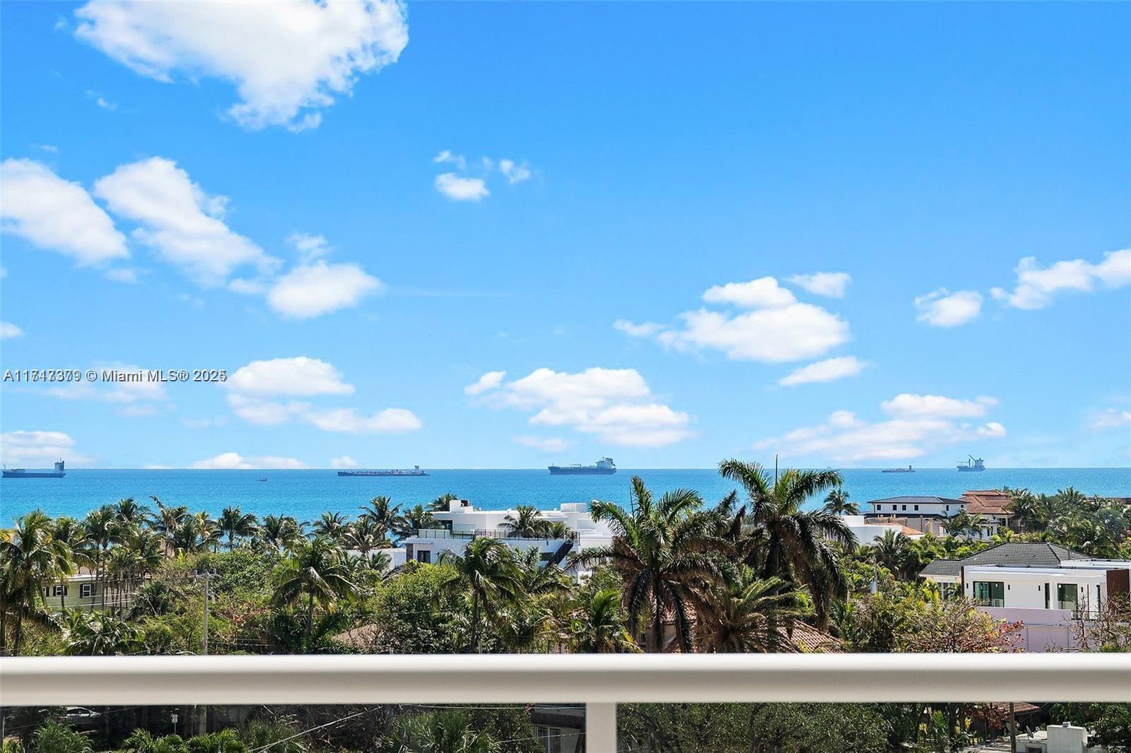 2715 N Ocean Blvd 7c Property Photo 2