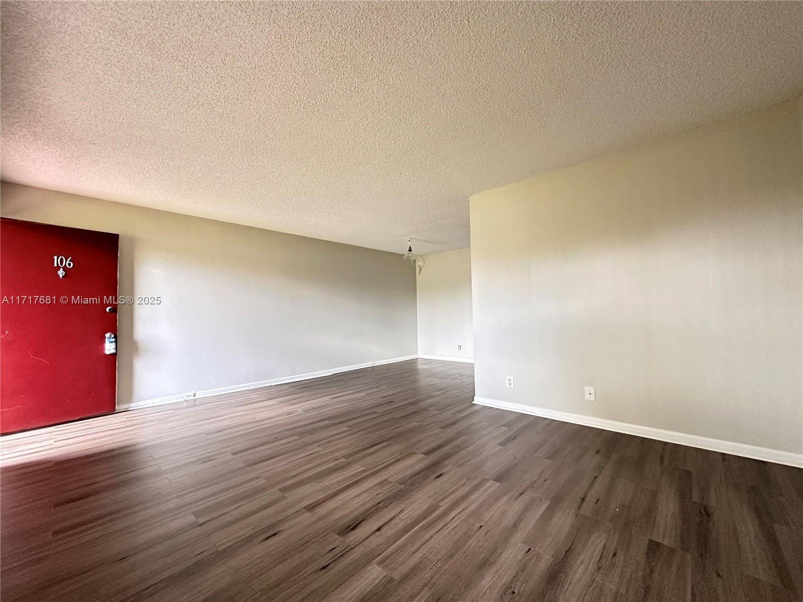 151 SW 135th Ter 106T Property Photo 1
