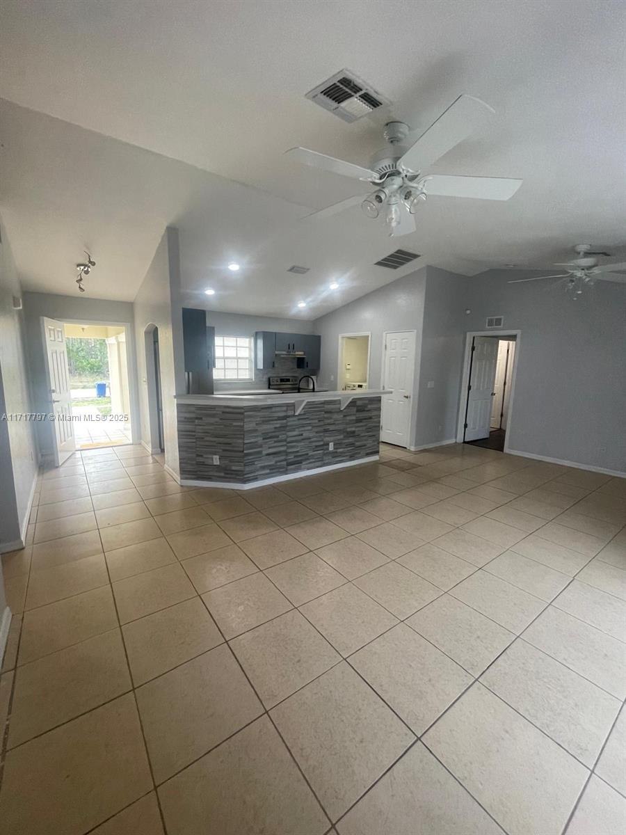 A11717797 Property Photo 1