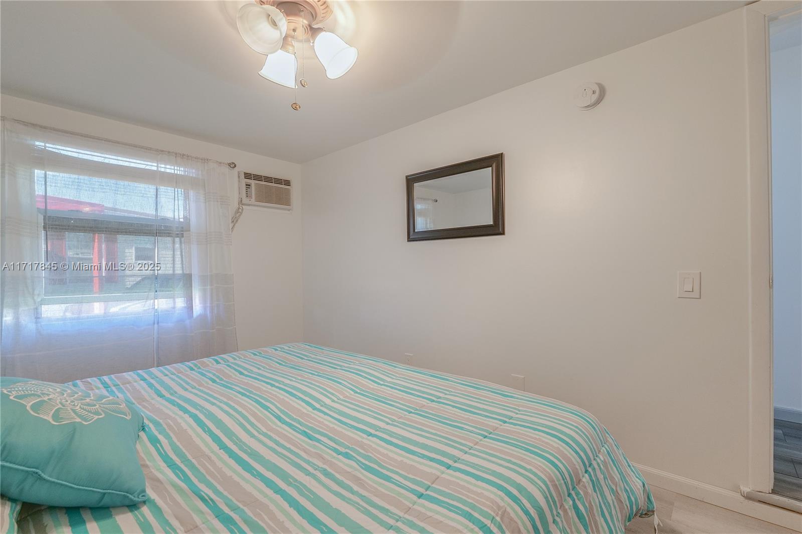 8501 Sw 18th Ct Property Photo 16