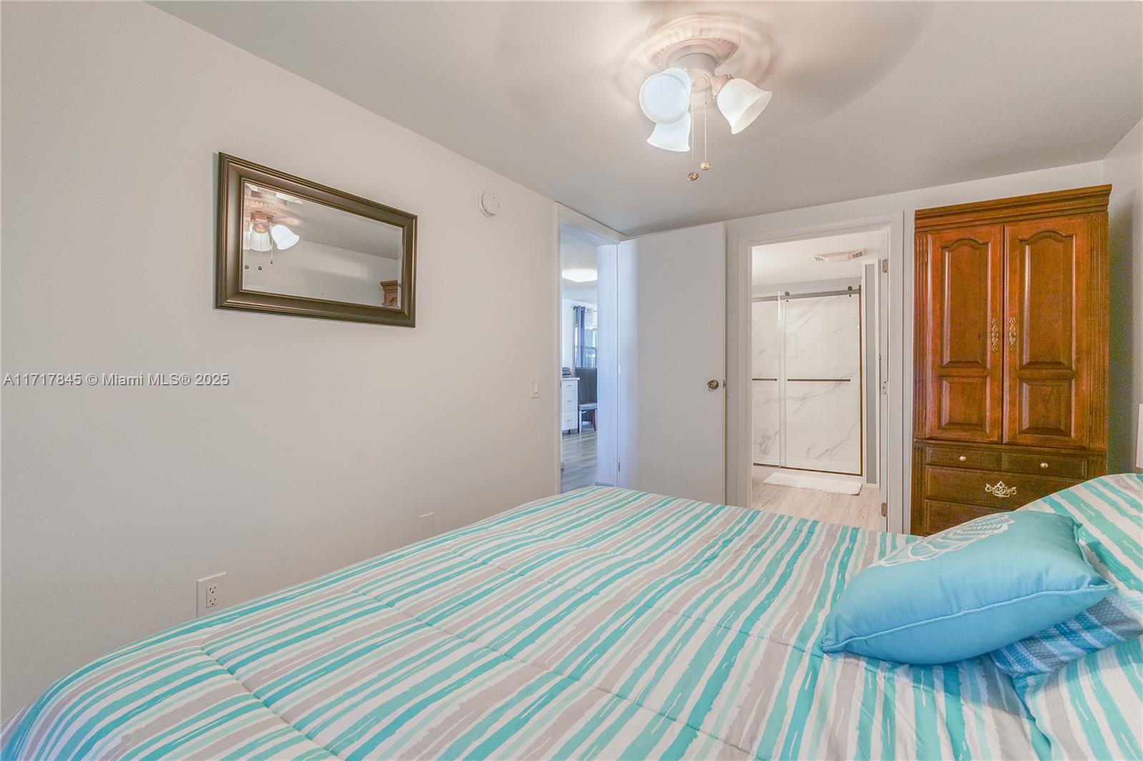 8501 Sw 18th Ct Property Photo 17