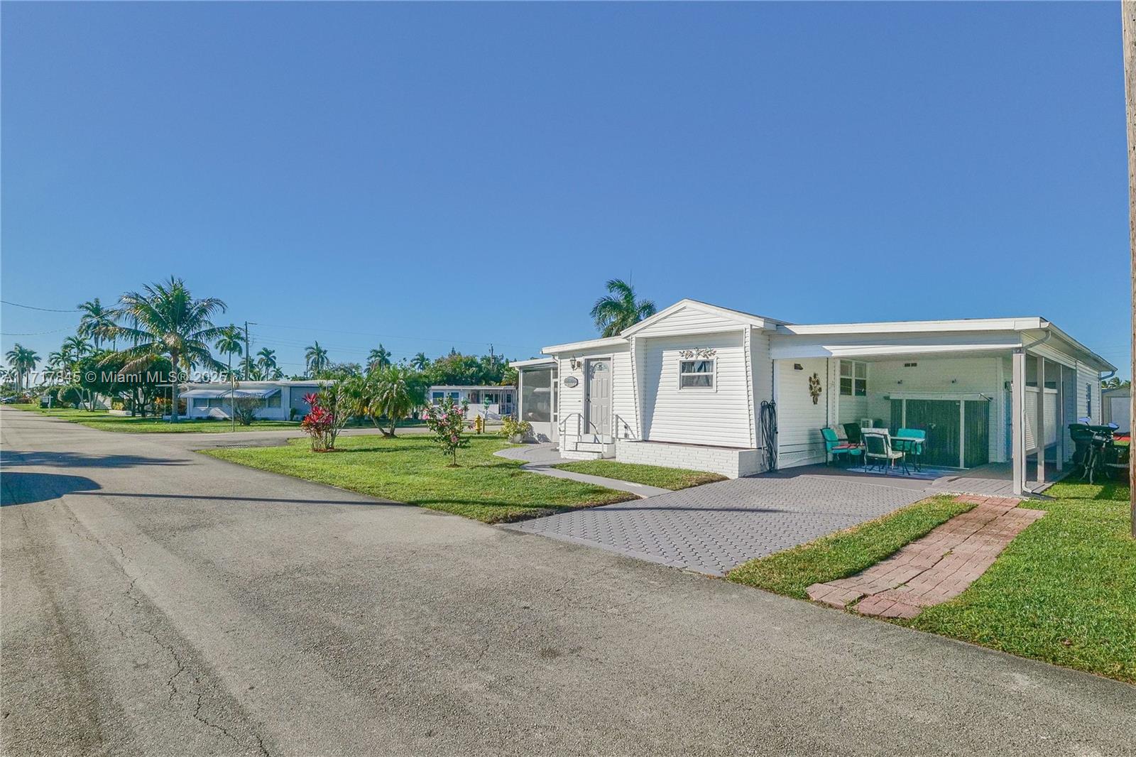 8501 Sw 18th Ct Property Photo 37