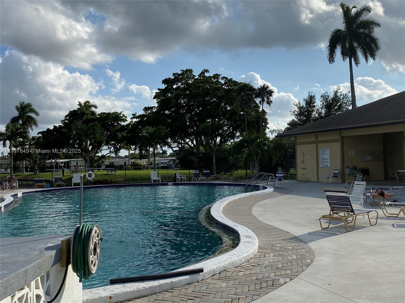 8501 Sw 18th Ct Property Photo 43