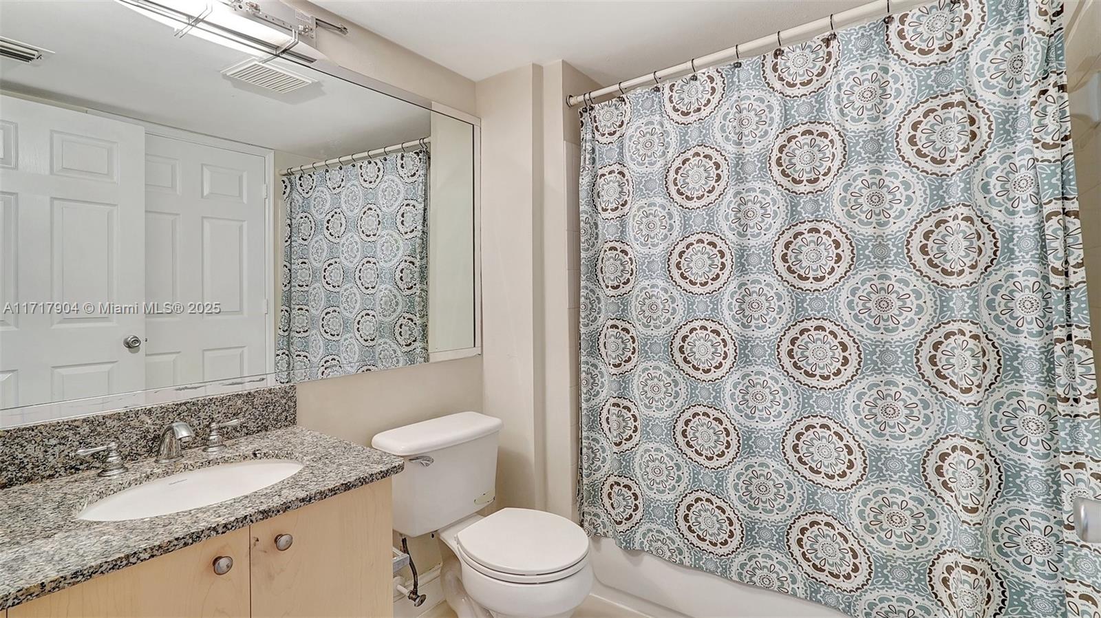 2496 Centergate Dr 207 Property Photo 22