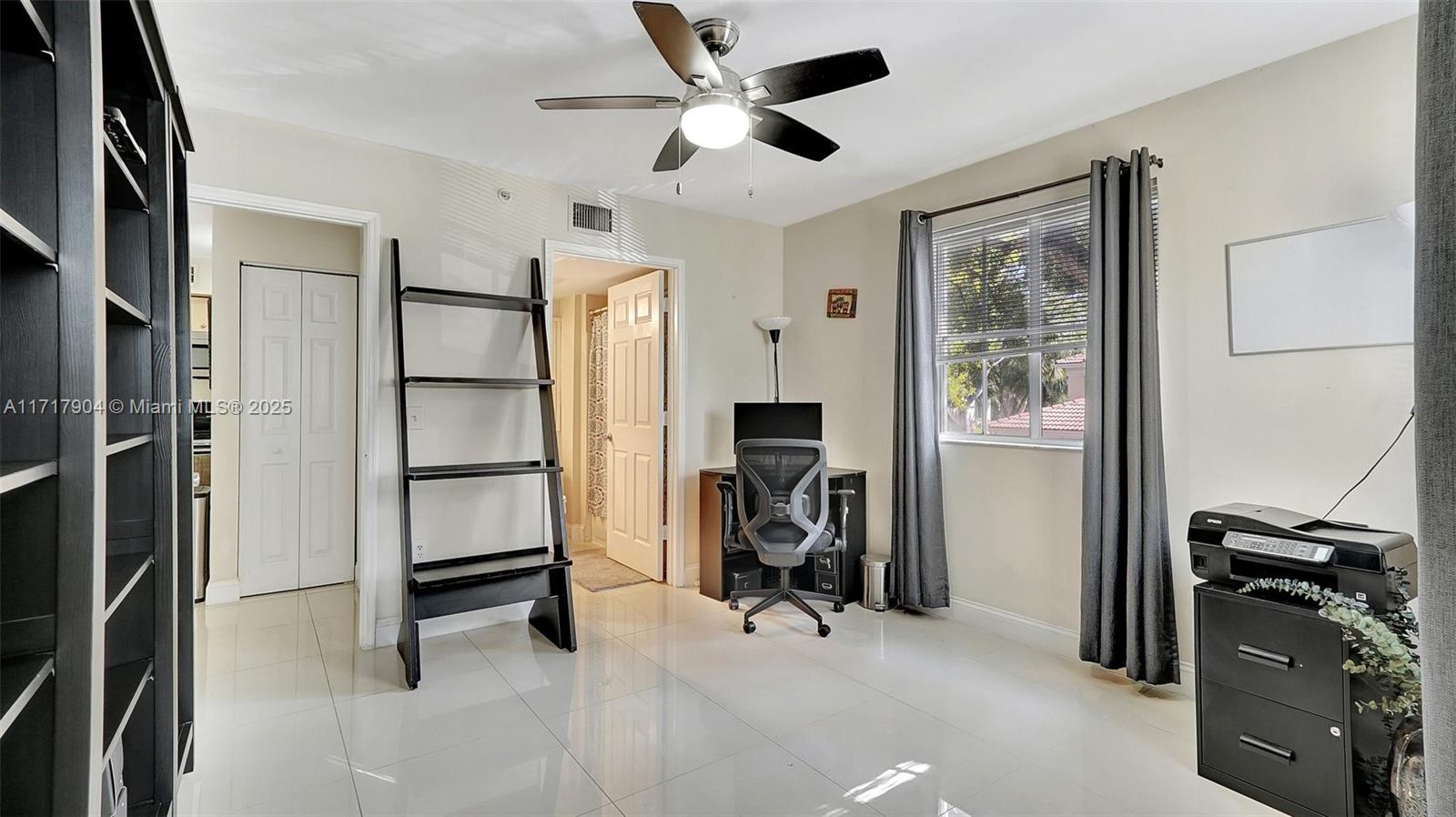 2496 Centergate Dr 207 Property Photo 25
