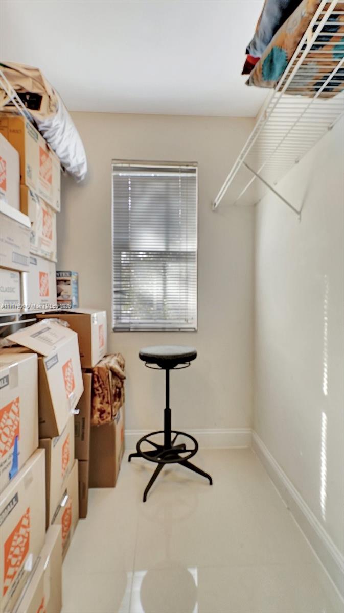 2496 Centergate Dr 207 Property Photo 28