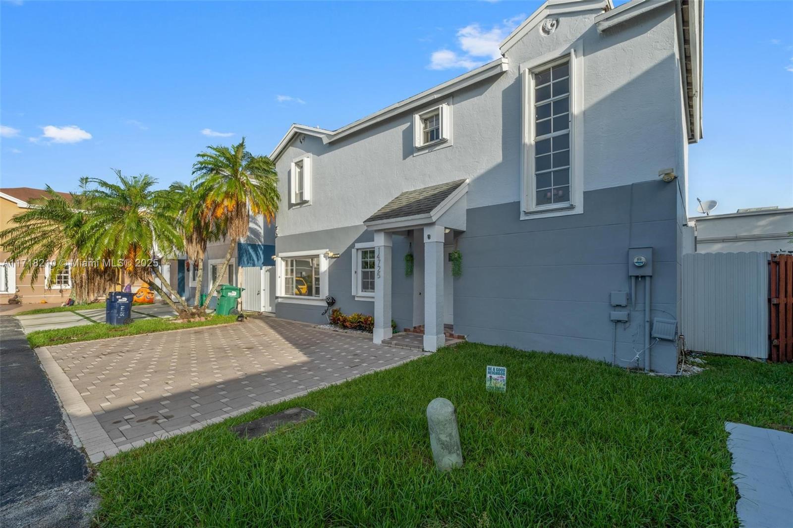14725 Sw 90th Ter Property Photo 4
