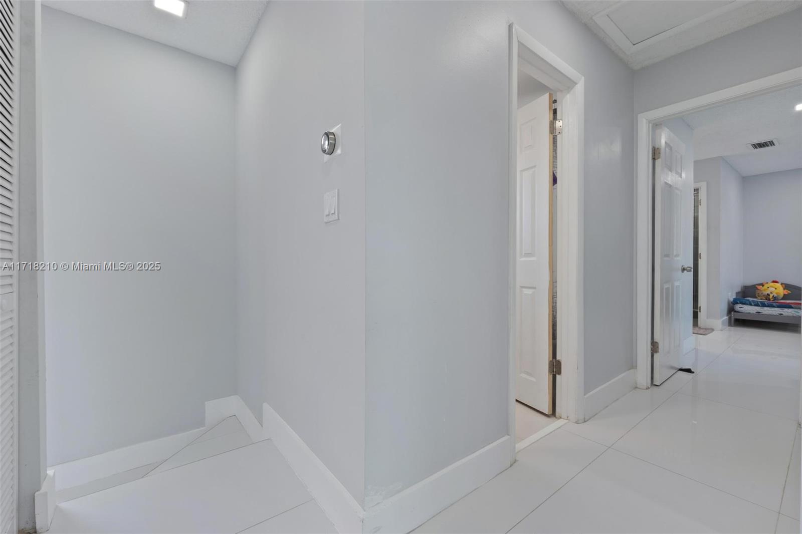 14725 Sw 90th Ter Property Photo 22