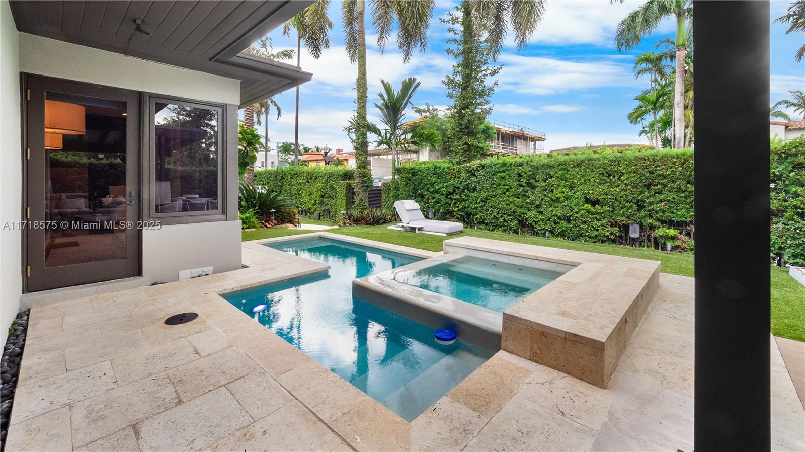 200 E Rivo Alto Dr Property Photo 32