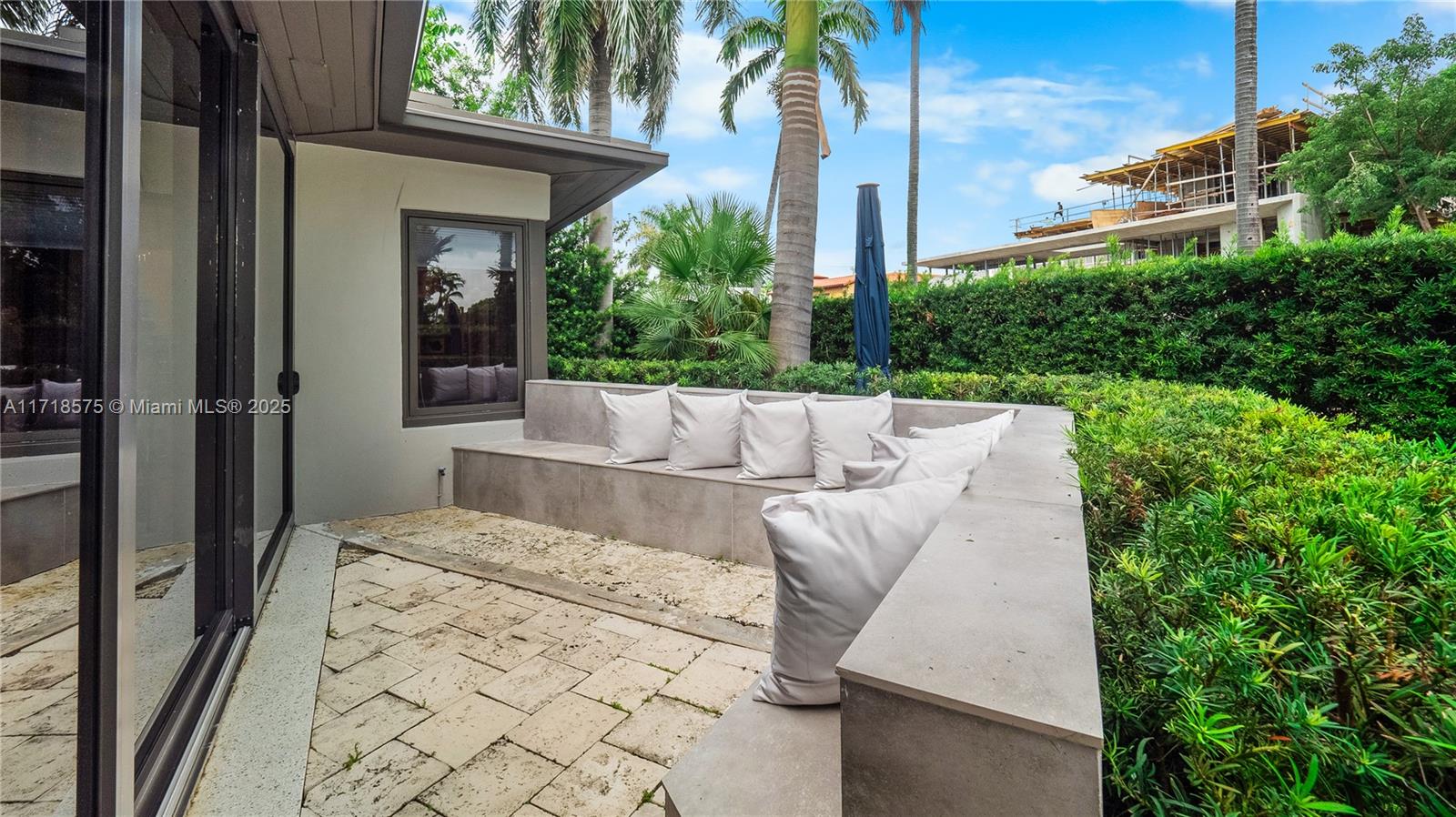 200 E Rivo Alto Dr Property Photo 46