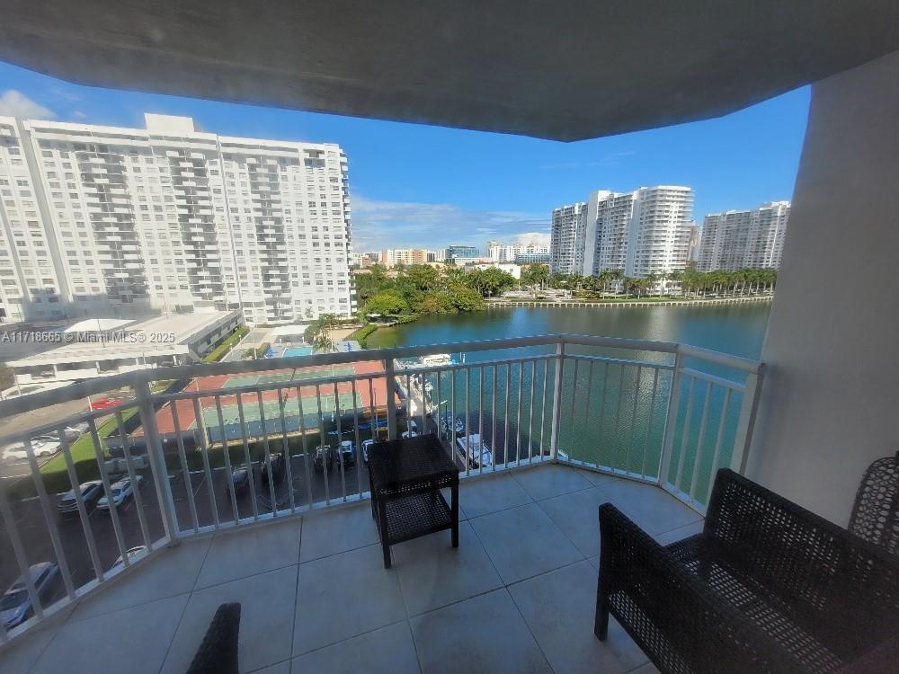 18081 Biscayne Blvd 802 Property Photo 36