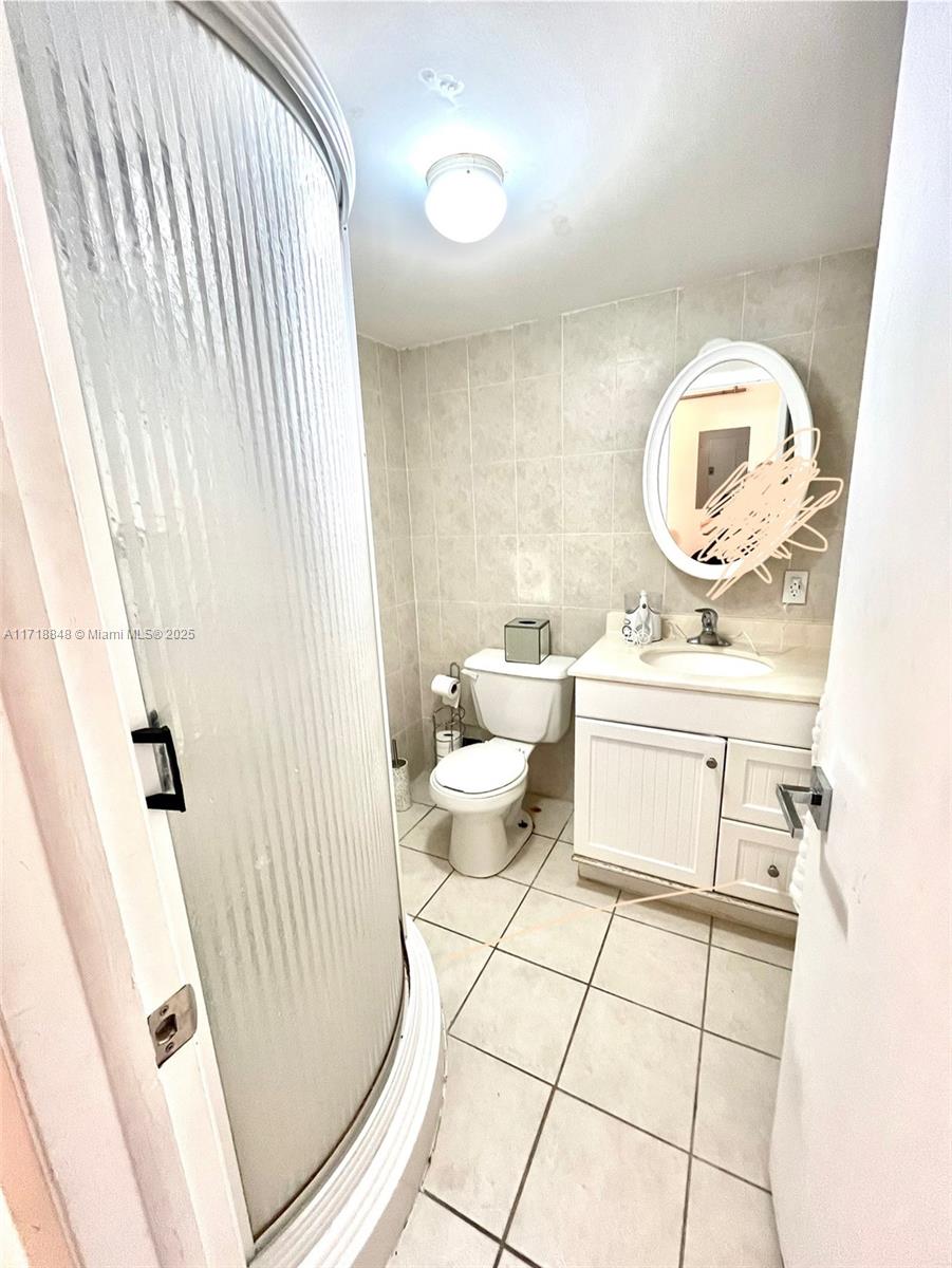 4000 Ne 170 St 102 Property Photo 19