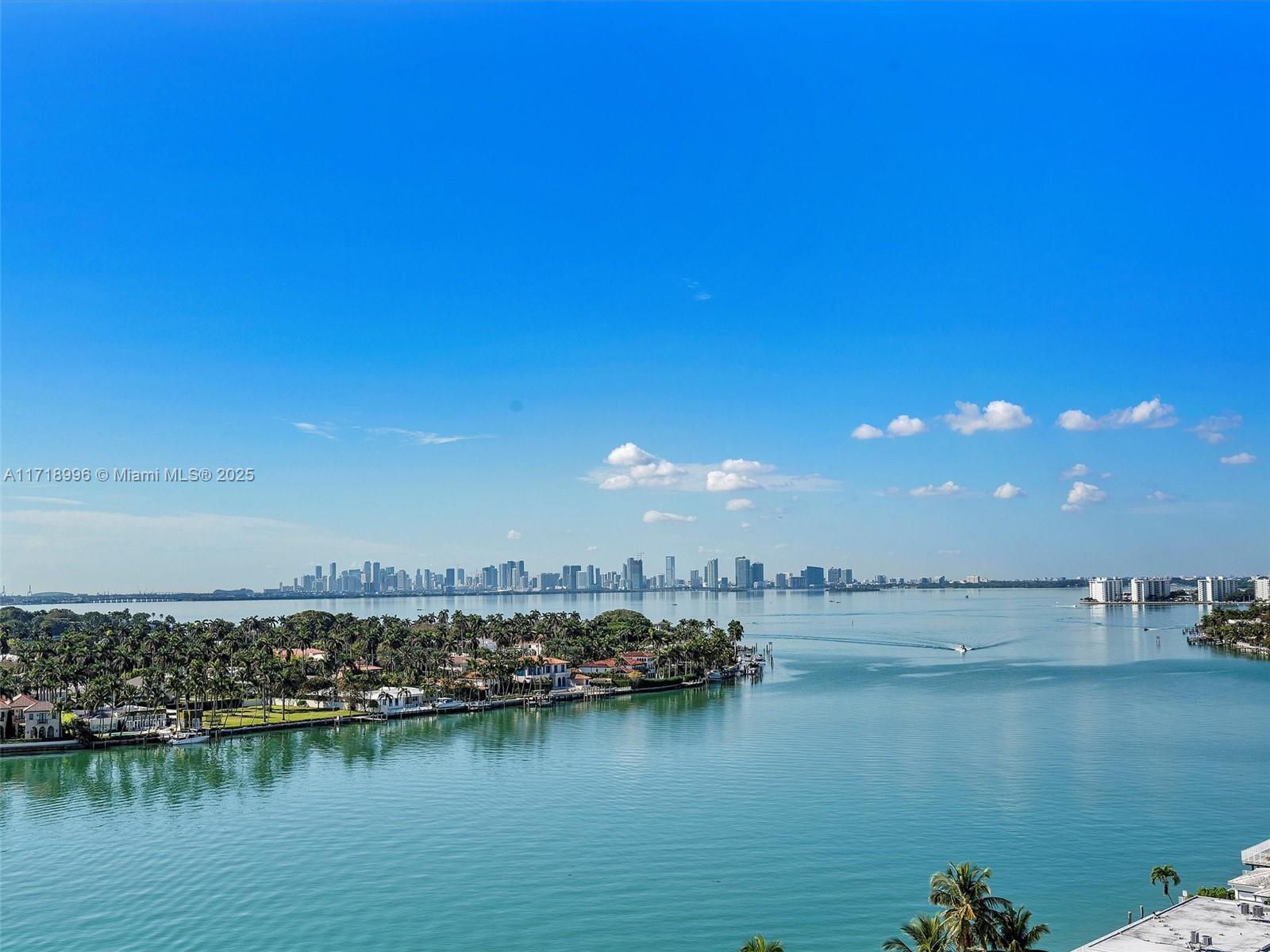 900 Bay Dr 411 Property Photo 29