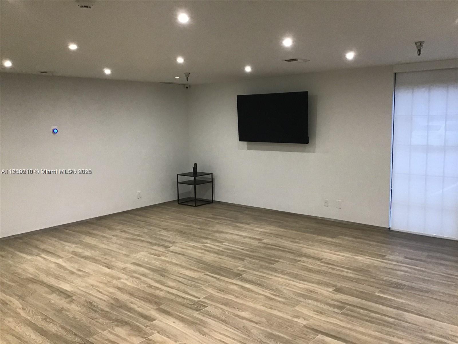 3965 Investment Lane A 3 Property Photo 9