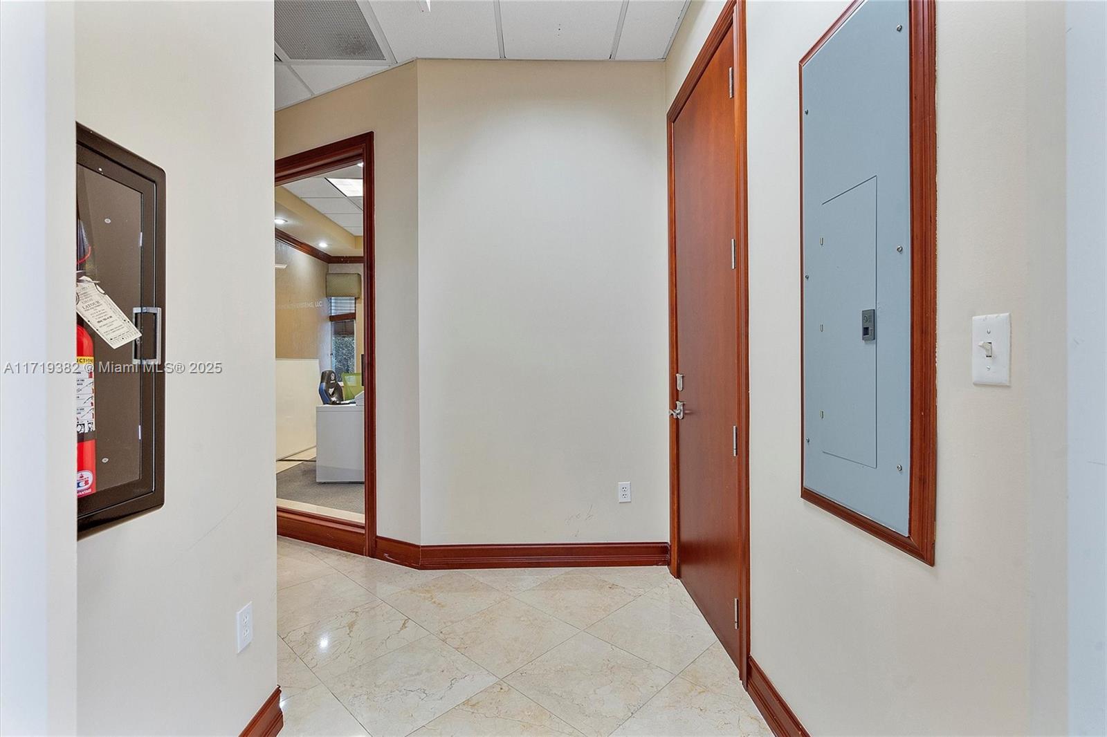 2883 Executive Park Dr 200 Property Photo 5