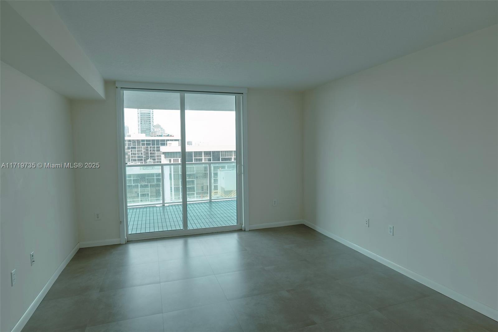 2101 Brickell Ave 2103 Property Photo 10