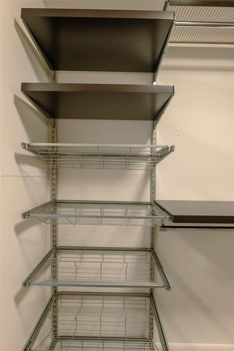 2101 Brickell Ave 2103 Property Photo 18