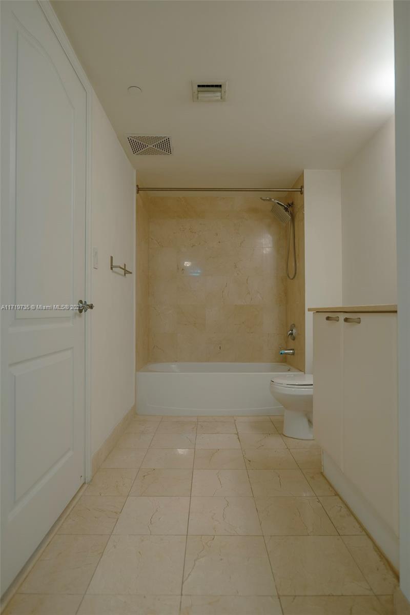 2101 Brickell Ave 2103 Property Photo 19