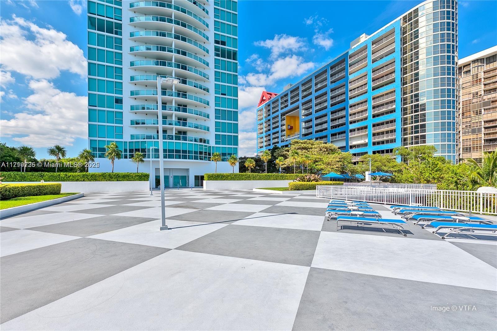2101 Brickell Ave 2103 Property Photo 35