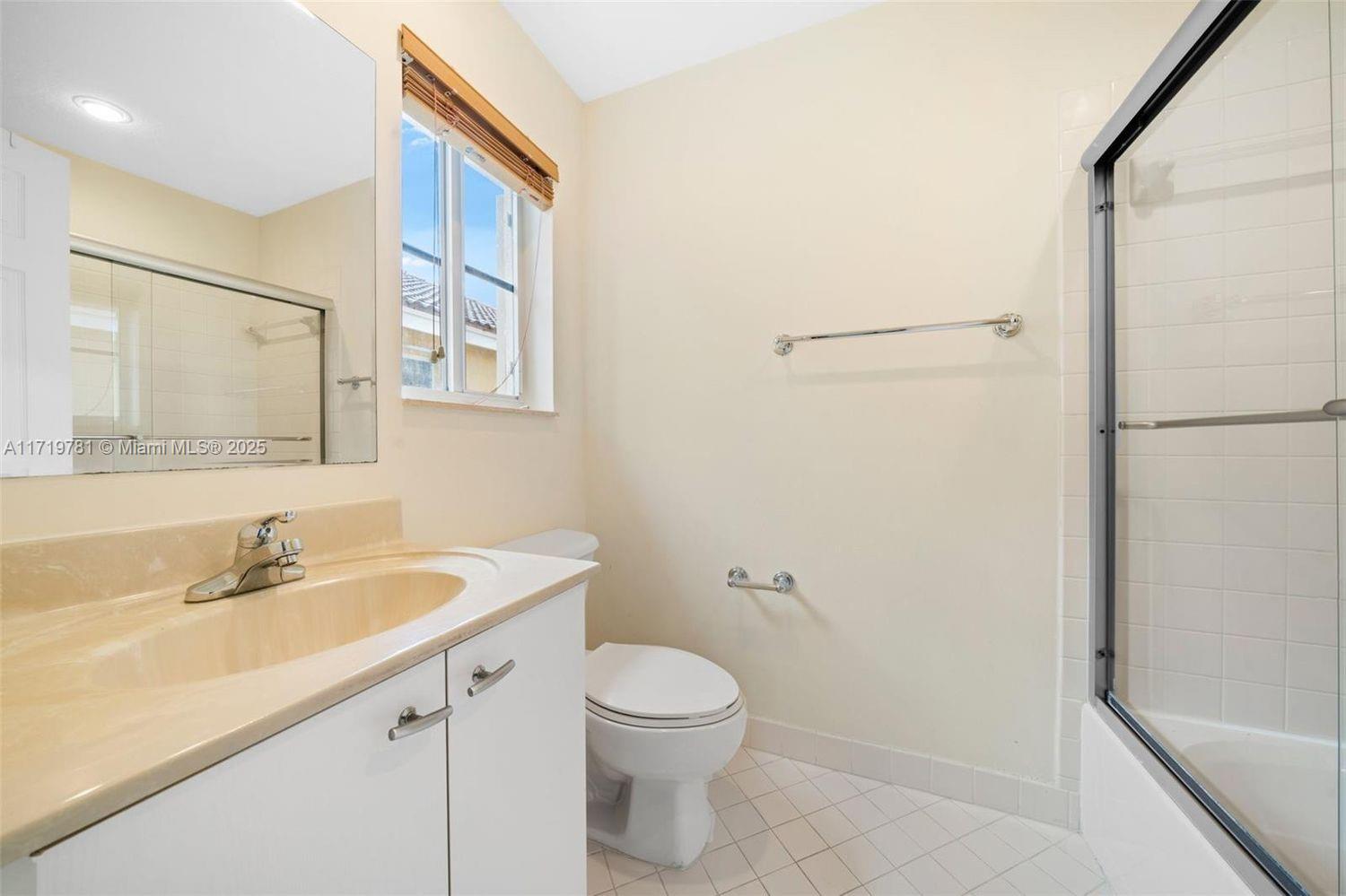 930 Lavender Cir Property Photo 14