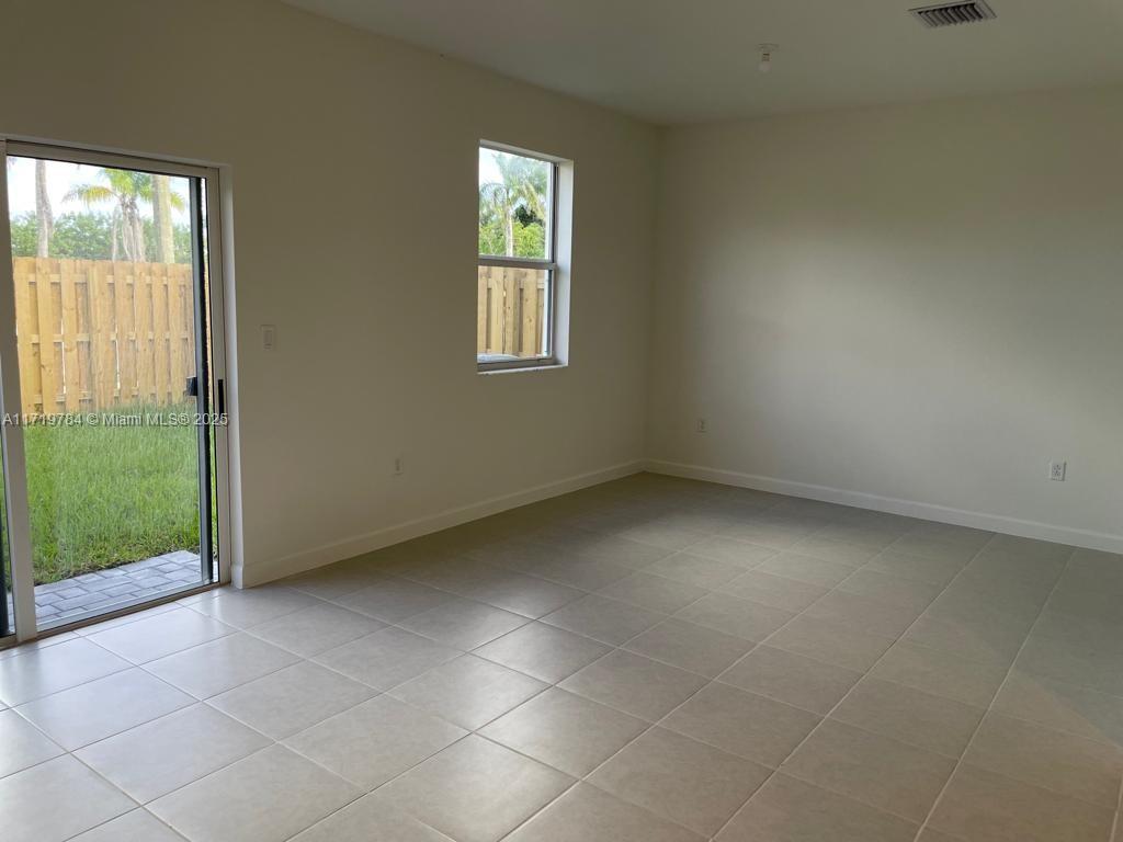 29081 Sw 162th Ct Property Photo 8