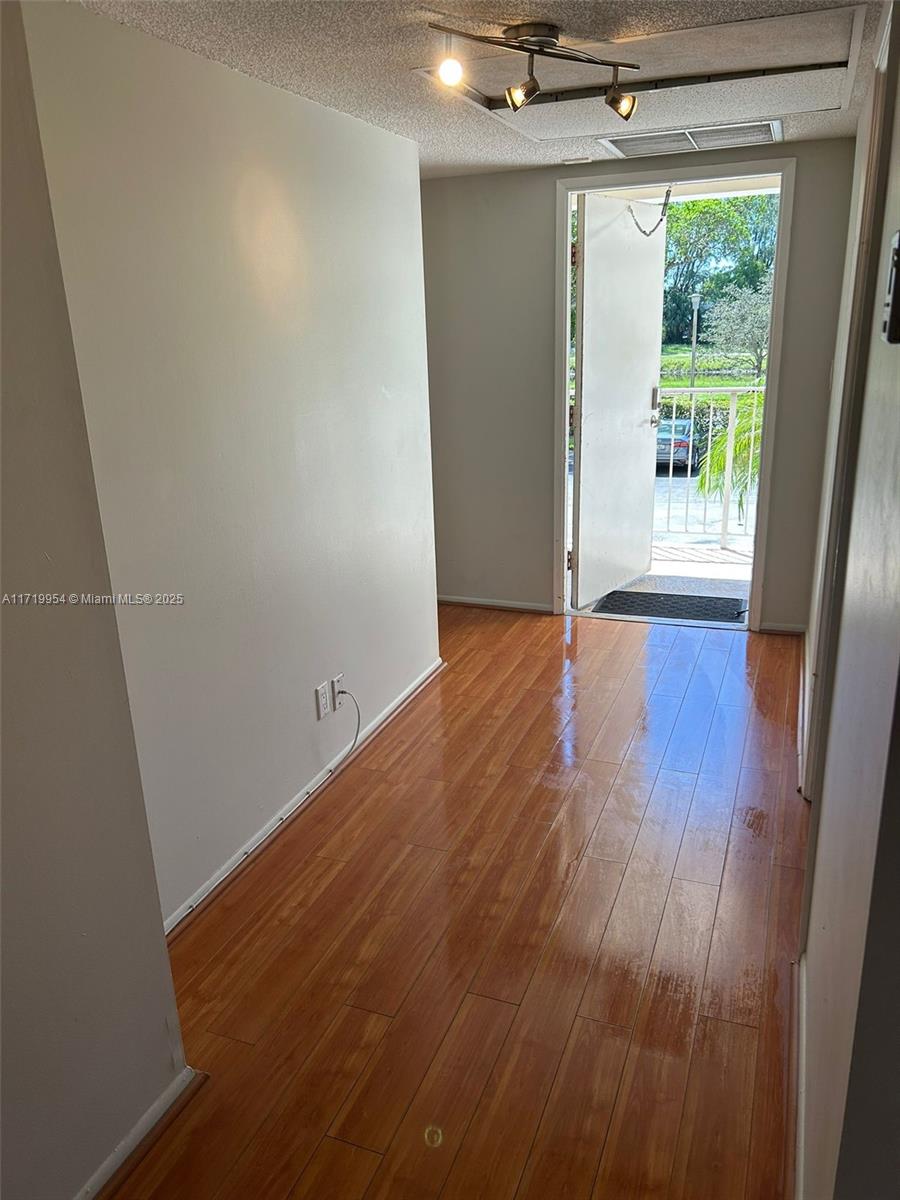 2851 S Palm Aire Dr 205 Property Photo 1