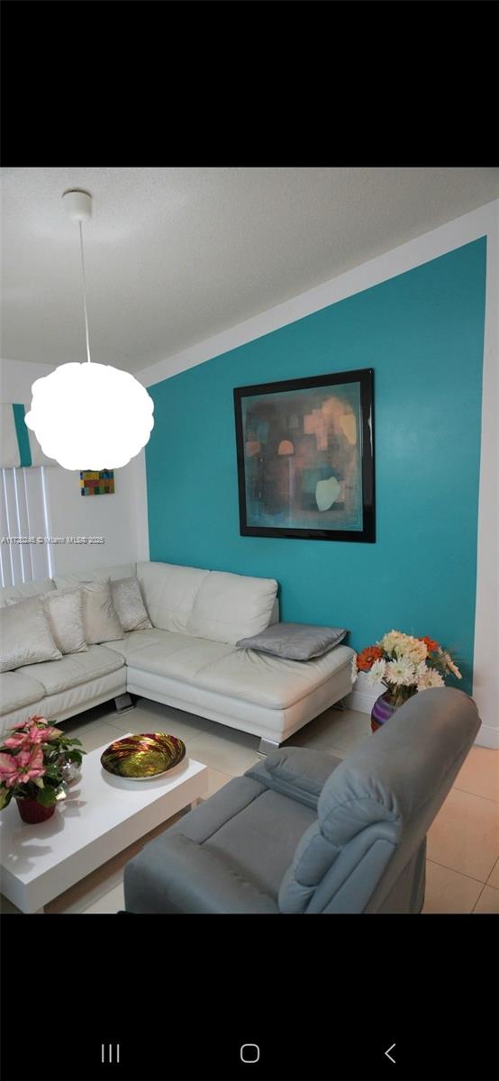 16817 Sw 90 St Property Photo 8