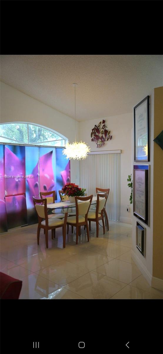 16817 Sw 90 St Property Photo 9
