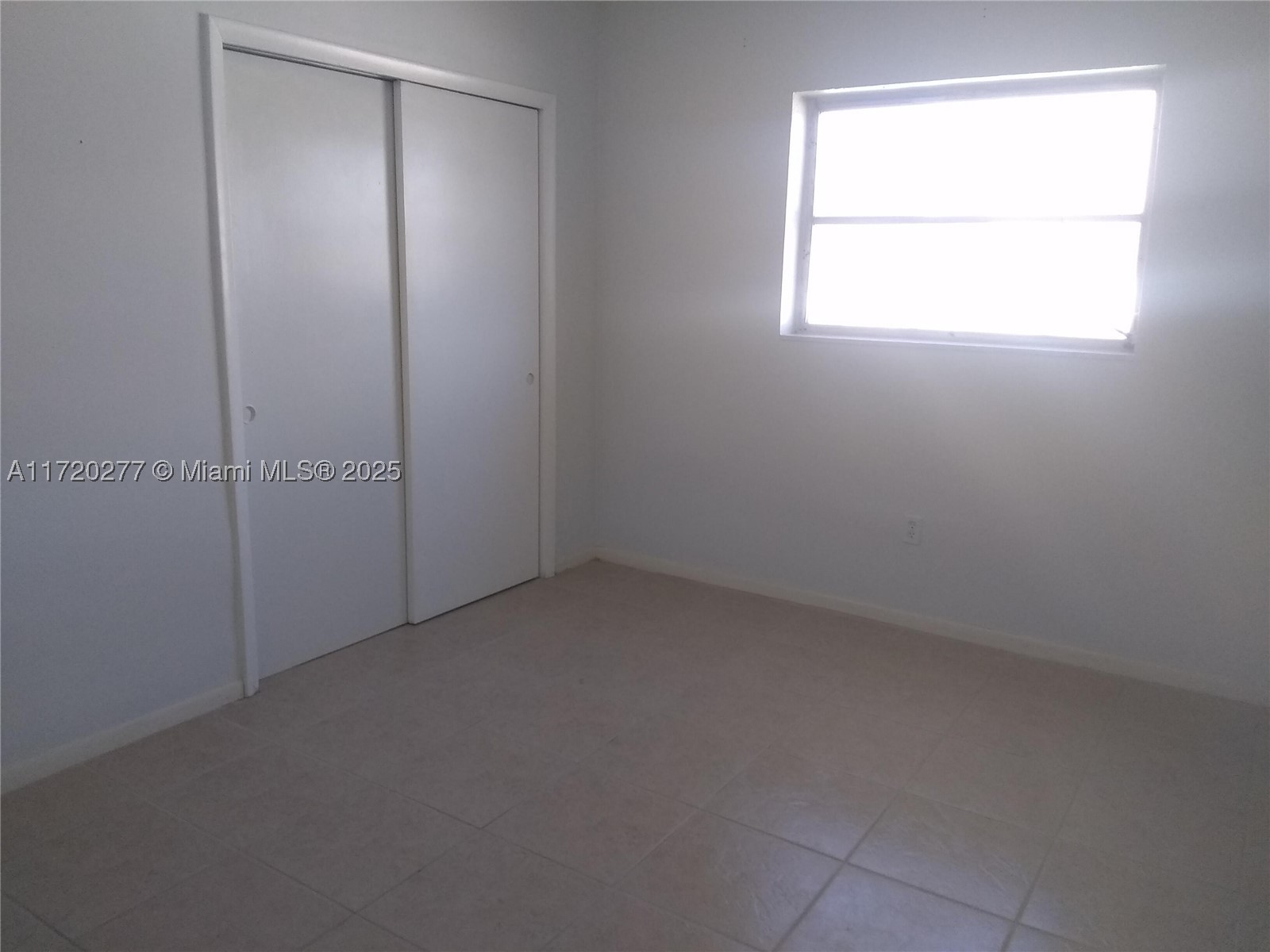 1735 Ne 164th St G210 Property Photo 7