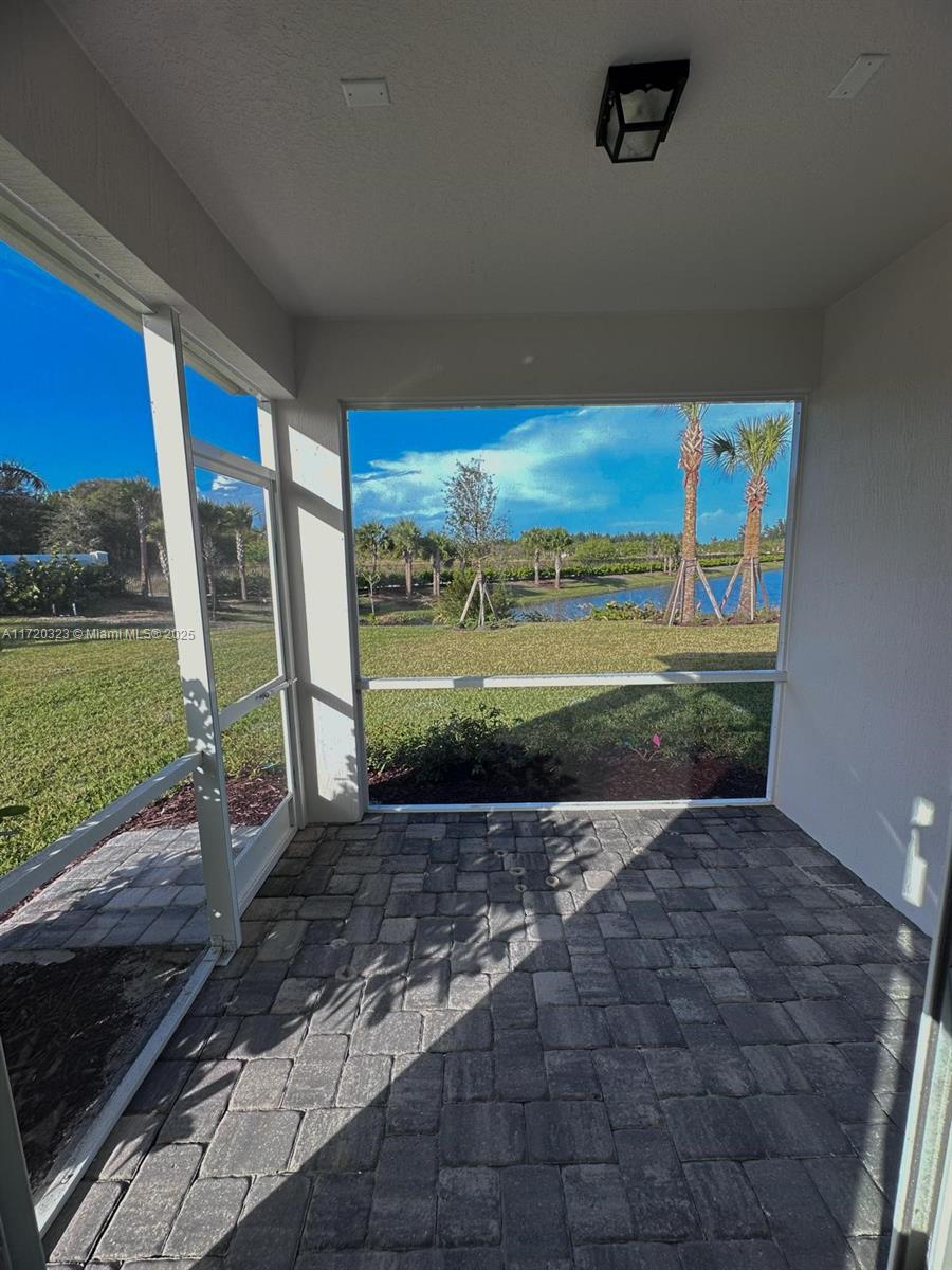 4545 Nautilus Cir Property Photo 21