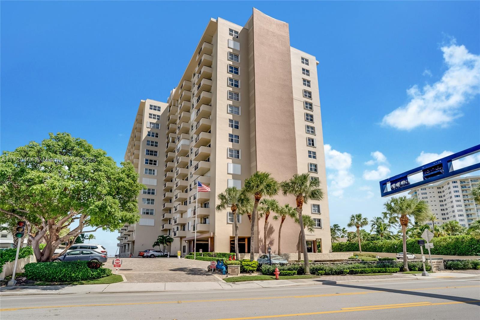 2000 S Ocean Blvd 12n Property Photo 2