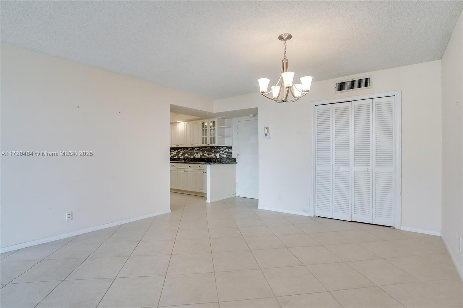 2000 S Ocean Blvd 12n Property Photo 9