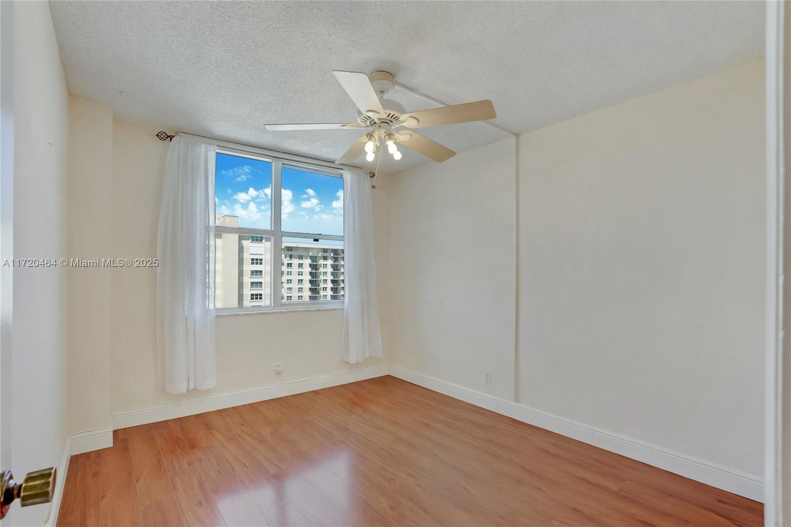 2000 S Ocean Blvd 12n Property Photo 14