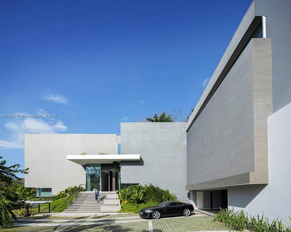 Panama Real Estate Listings Main Image